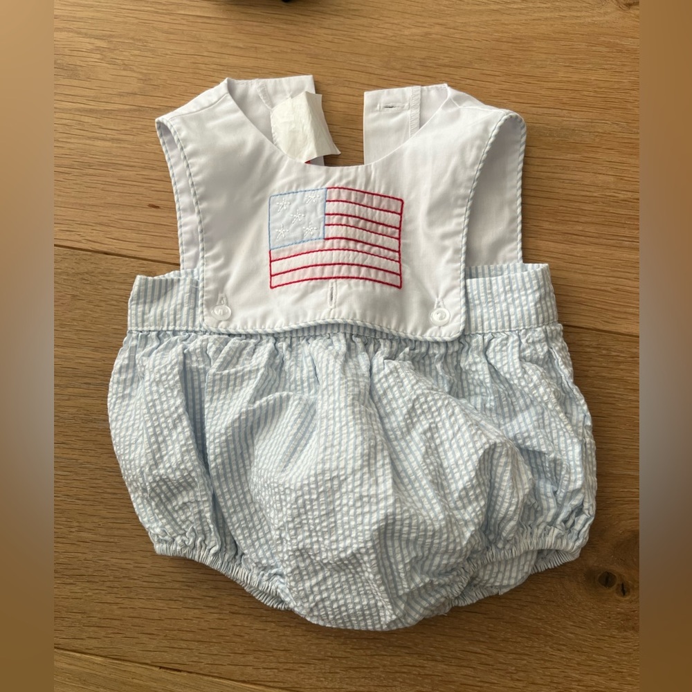 4th of July bubble - adorable! Worn once